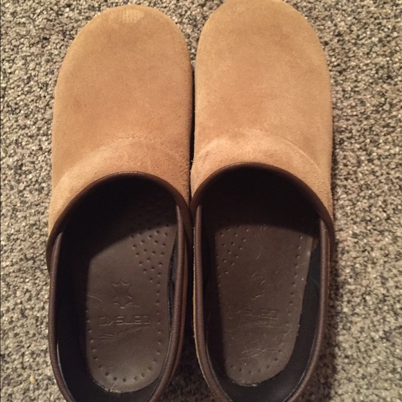 Tan Suede Danskos