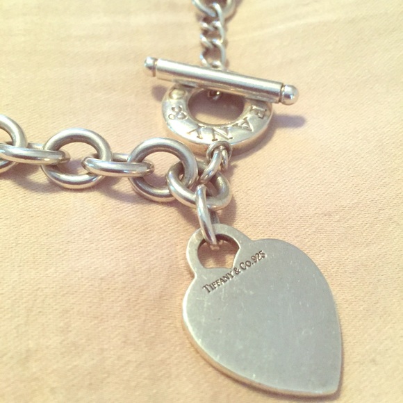 Tiffany & Co. Toggle necklace