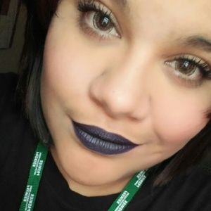 Meet your Posher, Nichole