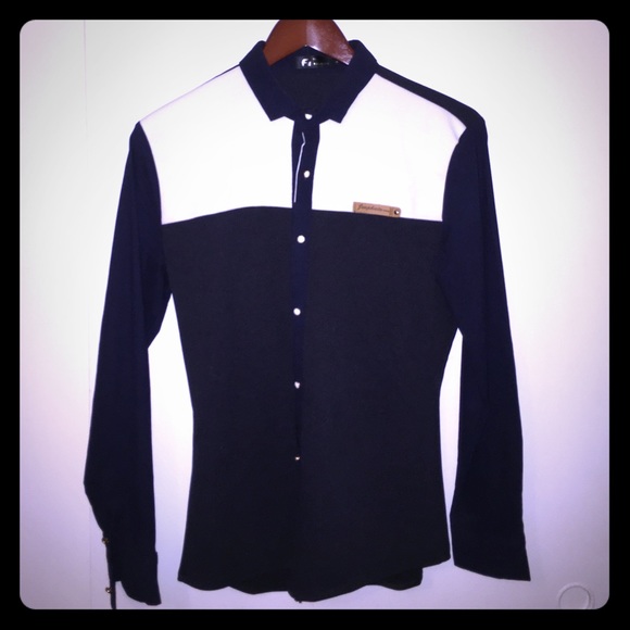 Men Casual Button Down Shirt for sale!!!
