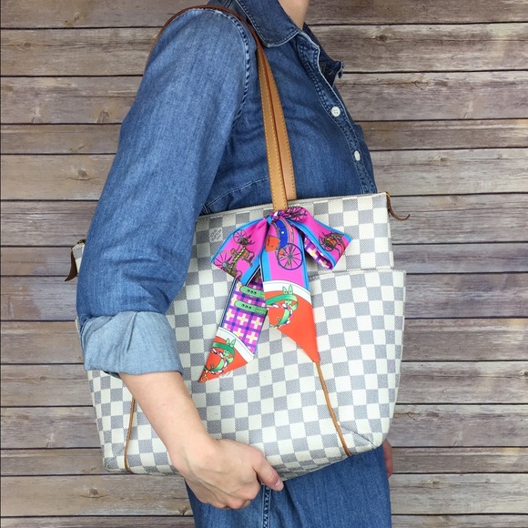 ❌SOLD❌ LOUIS VUITTON Totally MM Damier Azur - Picture 2 of 5