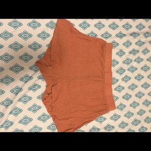 Peach shorts🍑