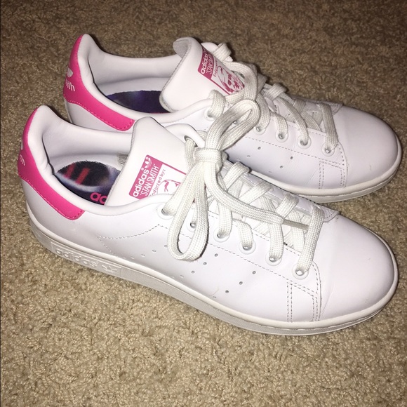 Adidas Women's Original Superstars sz US 6