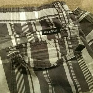 Boys Wrangler cargo shorts size 18 regular