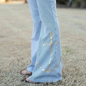 Judith March size small seersucker pants