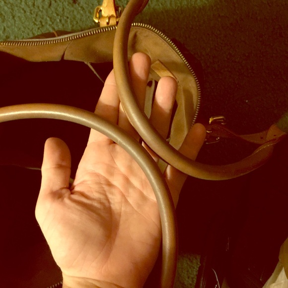 Louis Vuitton Handbags - Authentic Louis Vuitton Tivoli