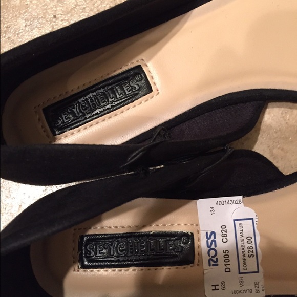 Seychelles slip ons black suede - Picture 3 of 4