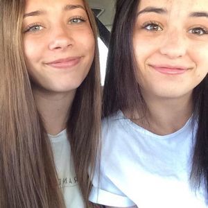 Meet your Posher, Katelyn