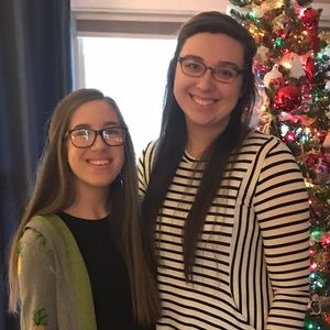 Meet your Posher, Abbey