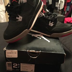 Jordan 4s  good condition but not perfect