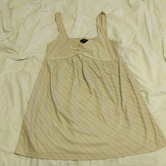 💕EVERYTHING MUST GO💕Gold tunic tank