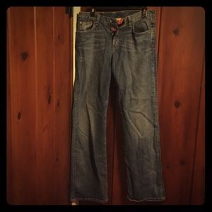 Lucky Jeans