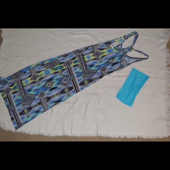 Derek Heart Maxi Dress - Picture 2 of 4