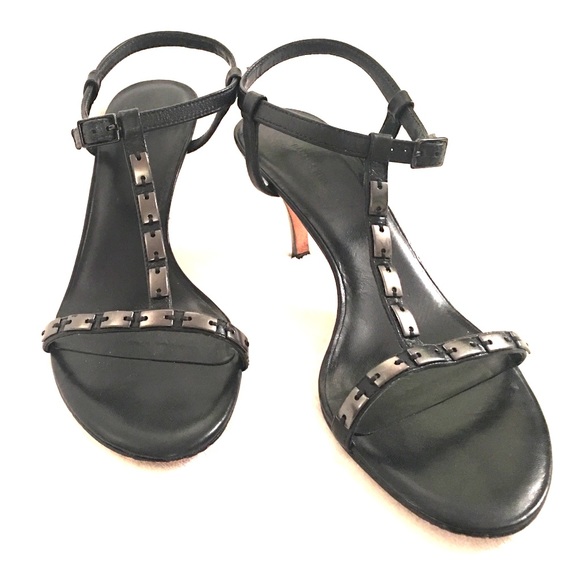 Banana Republic Shoes - Banana Republic Black Abigail Tstrap sandal 7.5