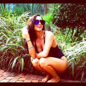 Meet your Posher, Abby