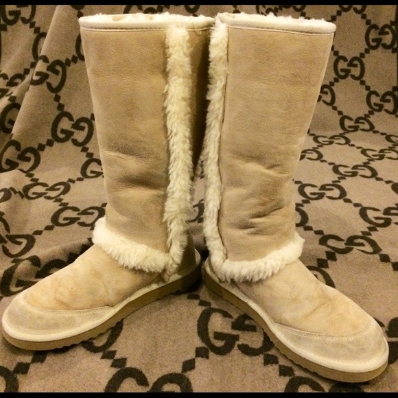 UGG Australia Women's Sunsparkle Boot Sz.8