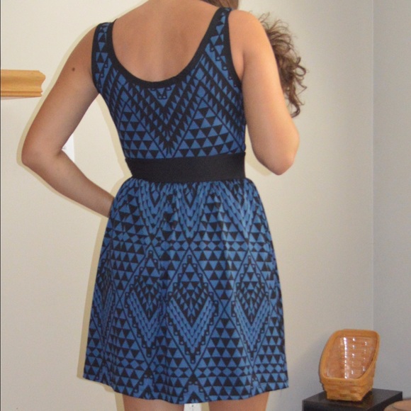 Geometric BeBop Dress - Picture 2 of 3