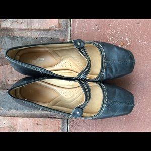 Leather Mary Janes (WIDE)