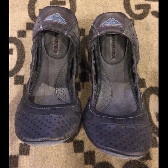 Authentic Prada Navy Perforated Ballet Flats Sz.38