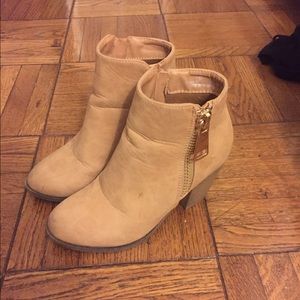 Tan Booties size 6