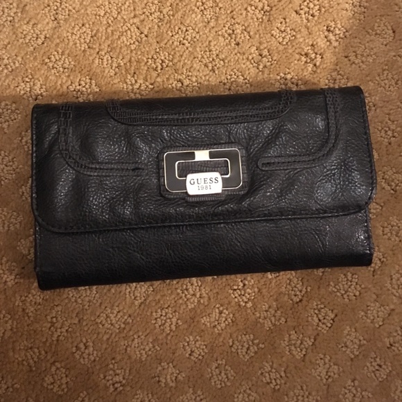 🎈Sold🎈Black wallet in great condition