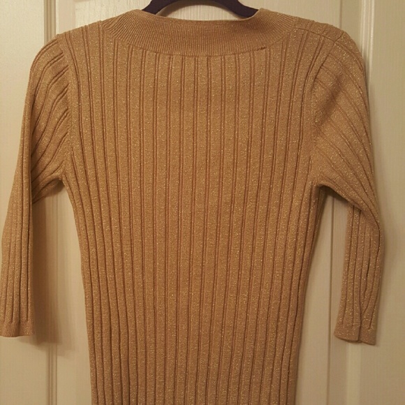 Sweater - Picture 3 of 3