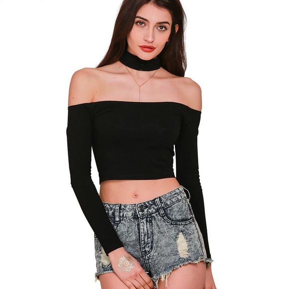 European style black top