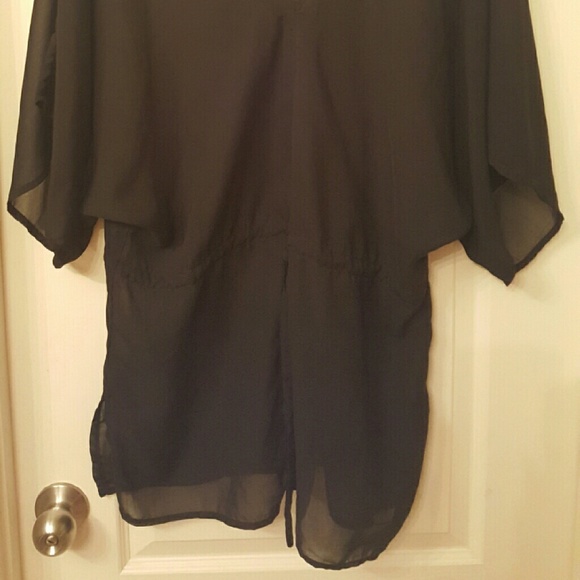 Cover up - Picture 3 of 3