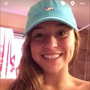 Vineyard vines hat