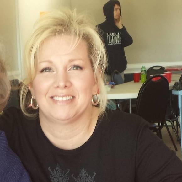 Meet your Posher, Toni