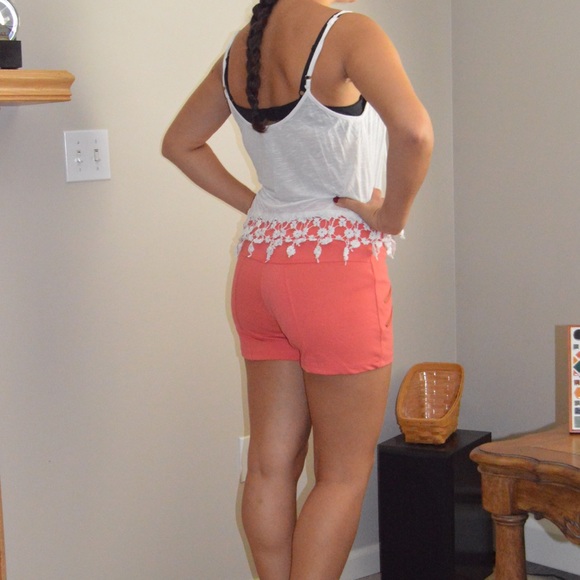 Peach Roma Collection Double Zipper Shorts - Picture 2 of 4