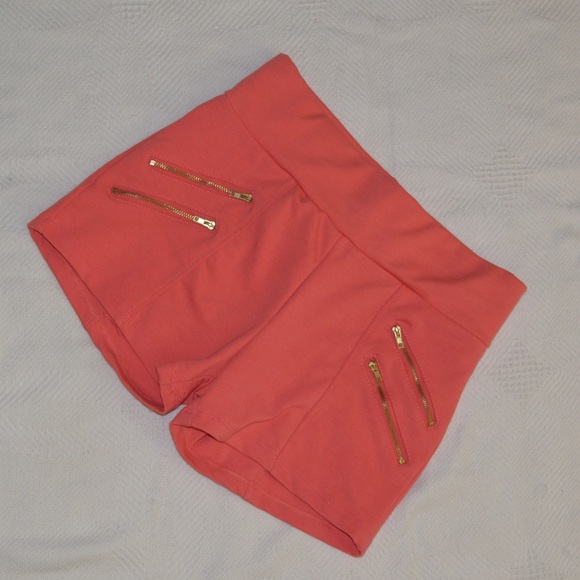 Peach Roma Collection Double Zipper Shorts - Picture 3 of 4