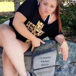 Meet your Posher, Courtney