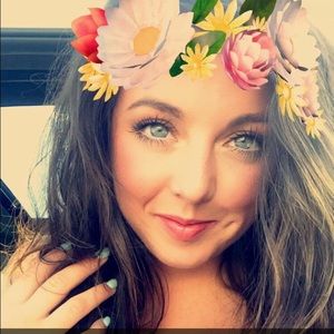 Meet your Posher, Jillian