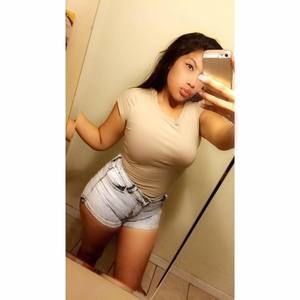 Meet your Posher, Evelyn