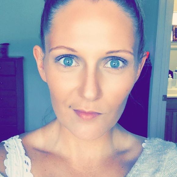 Meet your Posher, Kim - Picture 1 of 1