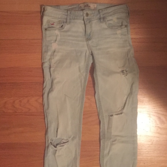Holister light/acid wash jeans with knee holes - Picture 1 of 2