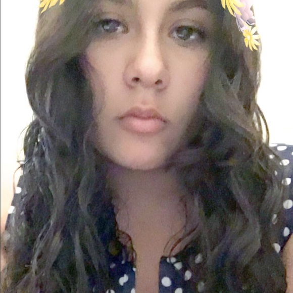 Meet your Posher, Karla