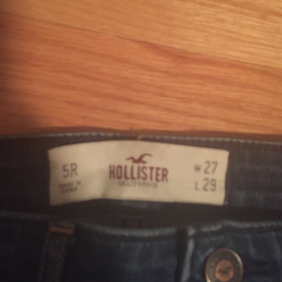 High waisted Hollister jeans - Picture 2 of 2