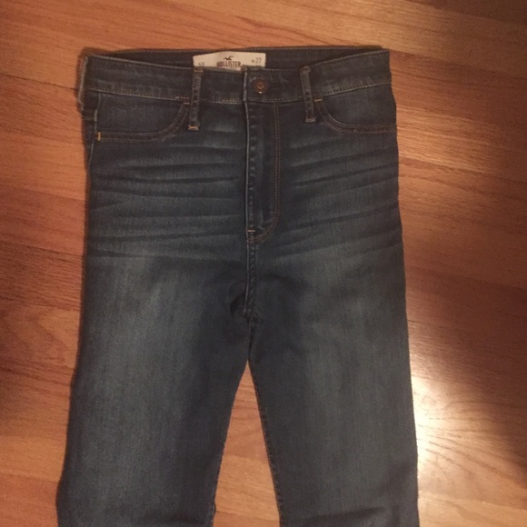 High waisted Hollister jeans - Picture 1 of 2