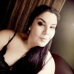 Meet your Posher, Ana