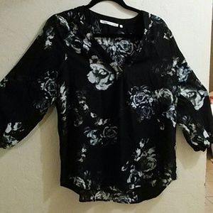 Violet + Claire rose blouse top size Large