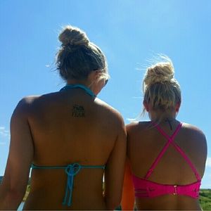 Meet your Posher, Taina