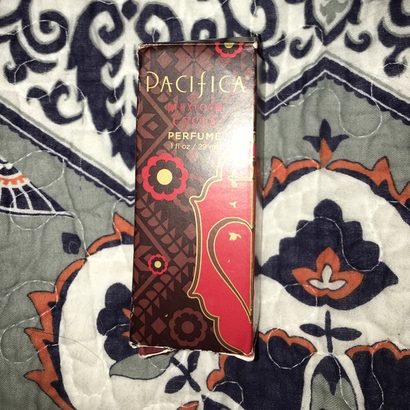 Mexican cocoa perfume by Pacifica