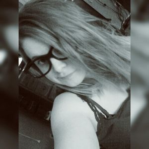 Meet your Posher, Brandi