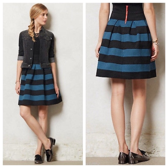 Girls from Savoy Scalloped Ponte Skirt