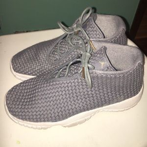 Wolf Grey Jordan Futures