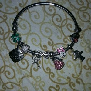Keepsake memories charm bracelet