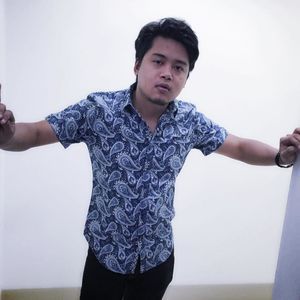 Meet your Posher, Bikram