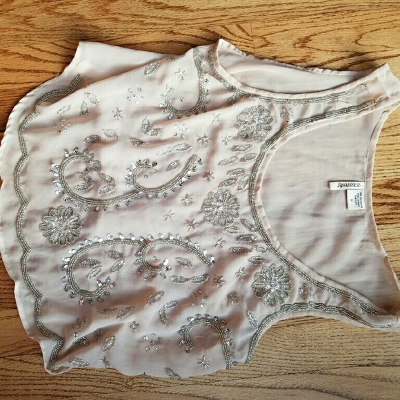 Buckle crop top